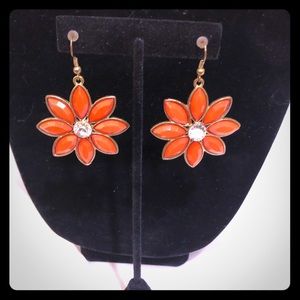 Floral drop earrings